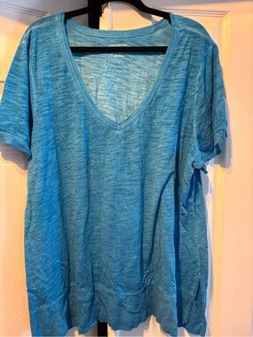 Lane Bryant Turquoise Blue V-Neck Short Sleeve Tee